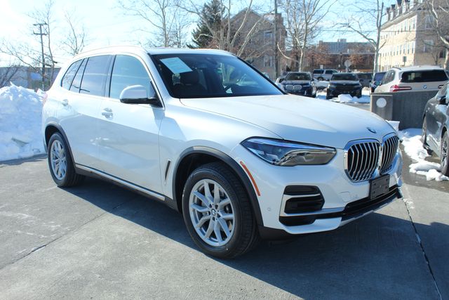 2023 BMW X5 SUV 
