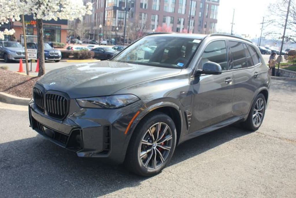 New 2026 BMW X5 xDrive50e SUV