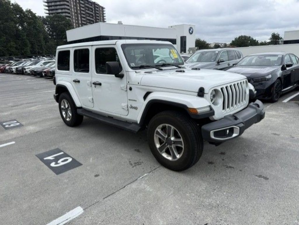 Used 2020 Jeep Wrangler Unlimited Sahara SUV
