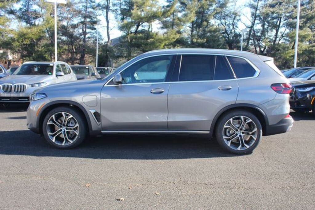 New 2026 BMW X5 xDrive50e SUV