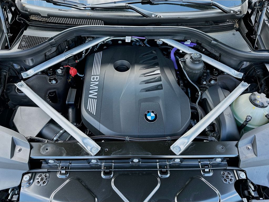 2026 BMW X7 40i - Photo 32