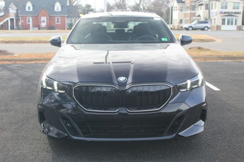 New 2026 BMW 5 Series 530i xDrive Sedan