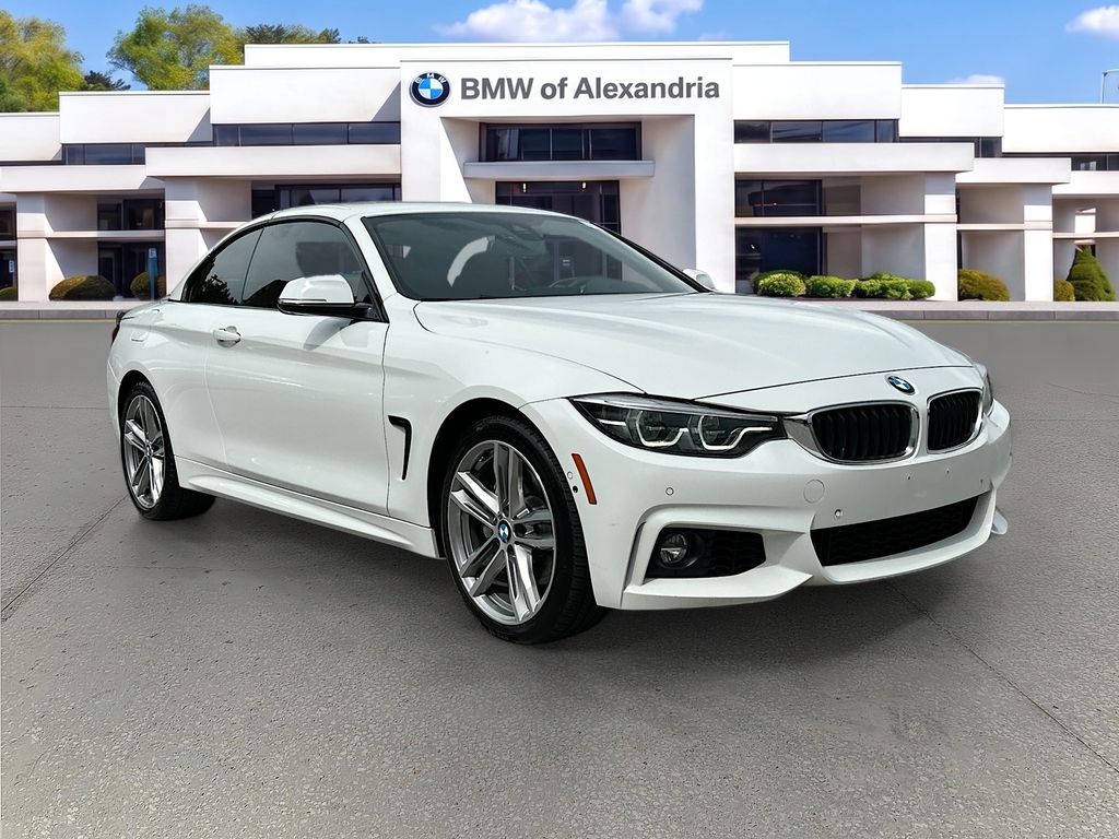 2019 BMW 4 Series 440i xDrive Convertible's photo