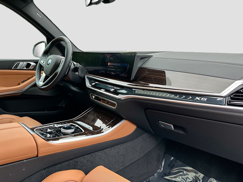 2026 BMW X5 50e - Photo 31