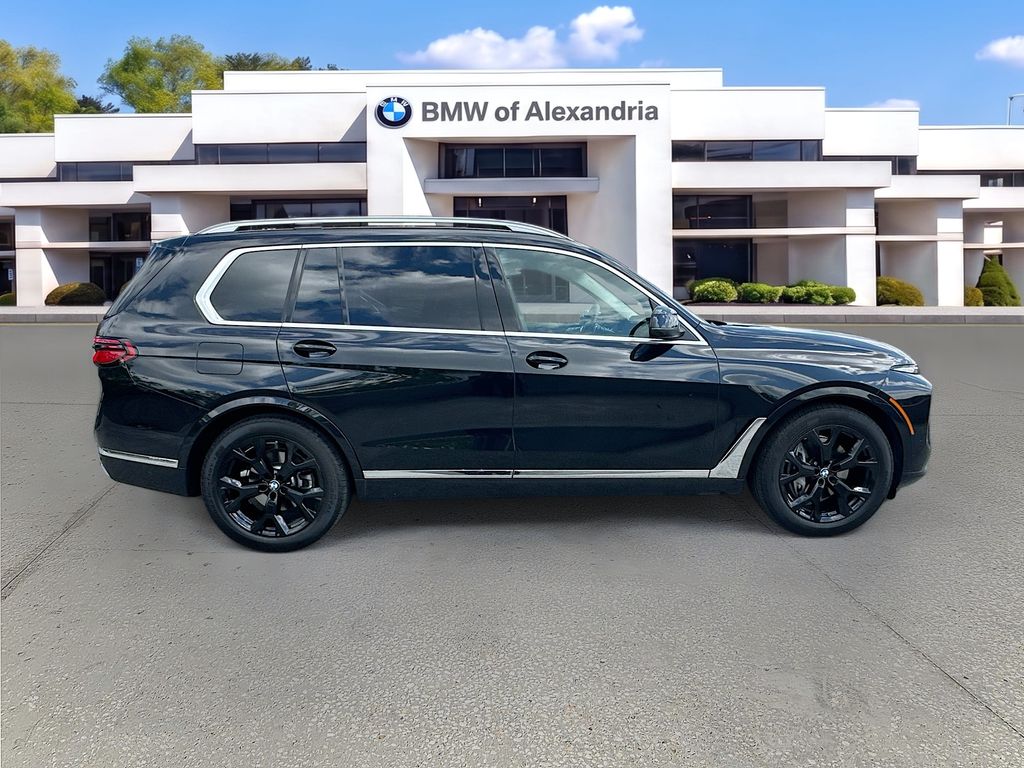 2026 BMW X7 40i - Photo 8