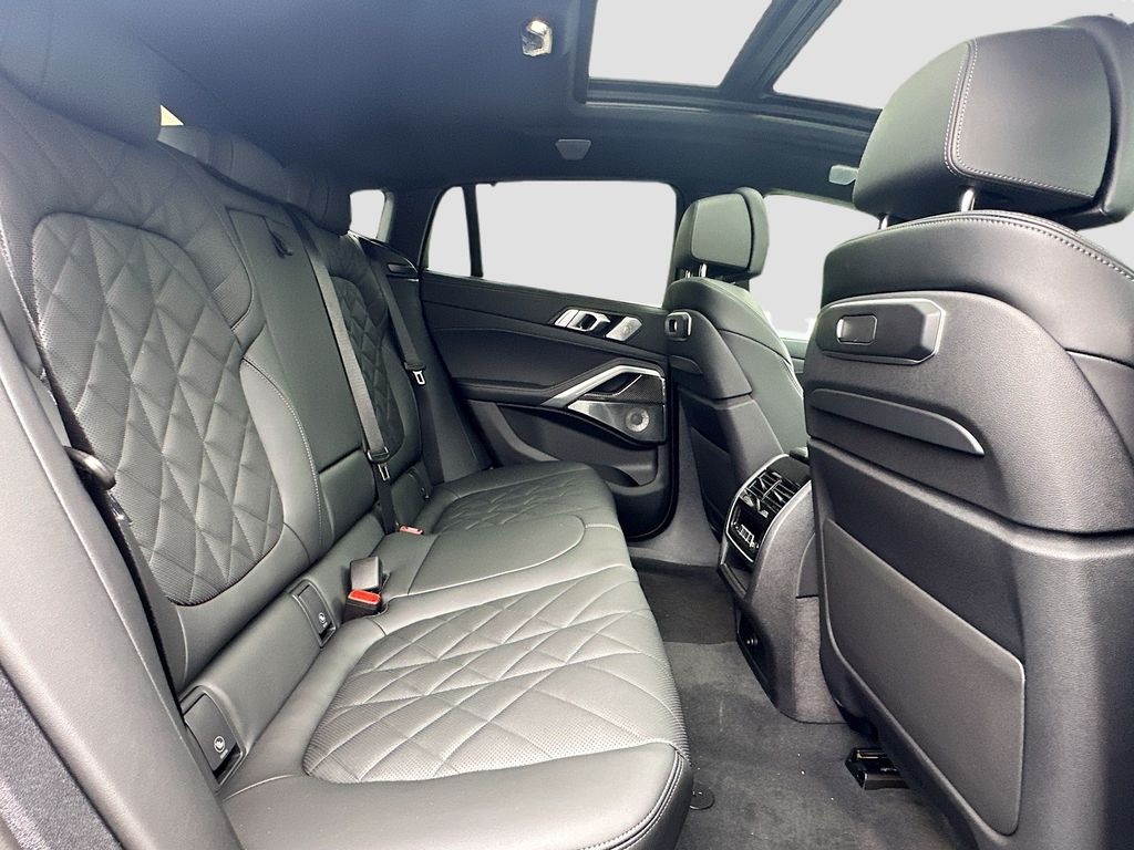 2026 BMW X6 M60i - Photo 29