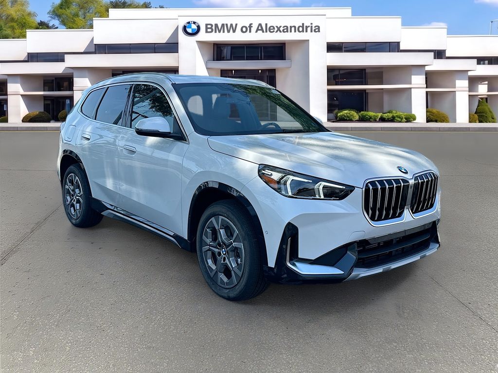 2026 BMW X1 xDrive28i's photo