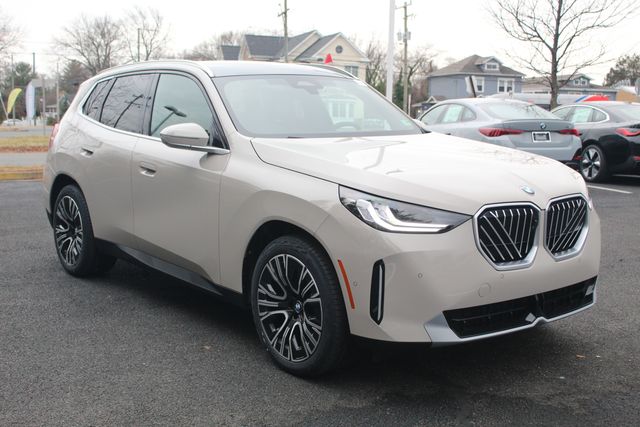 2026 BMW X3 30's photo