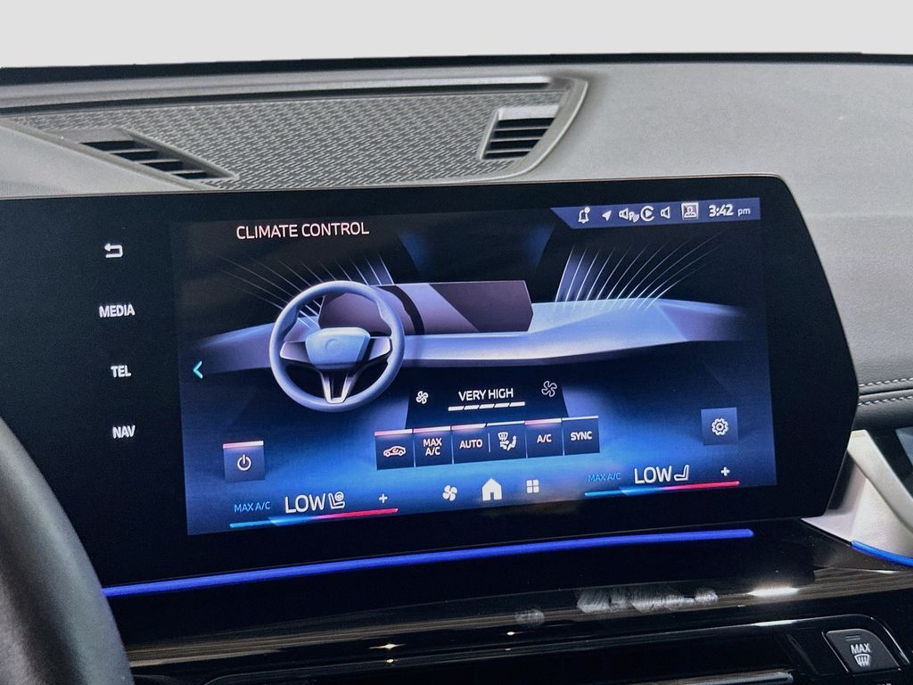 2026 BMW X1 28i - Photo 15