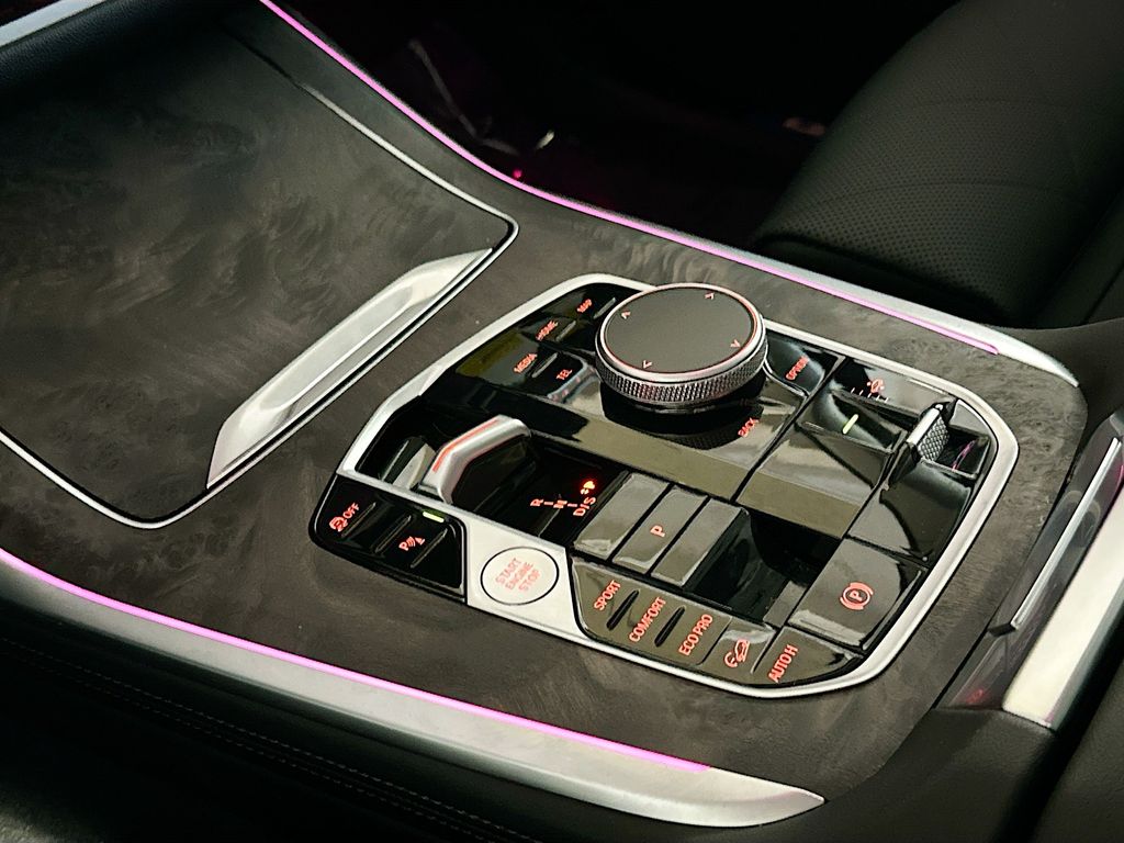 2026 BMW X7 40i - Photo 17