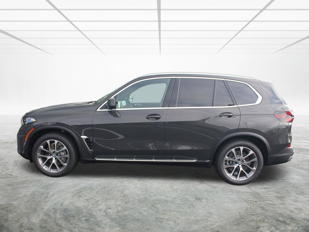 New 2026 BMW X5 xDrive40i SUV