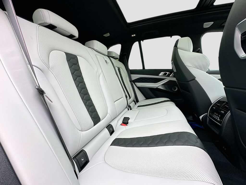 2026 BMW X5 M X5 M - Photo 29