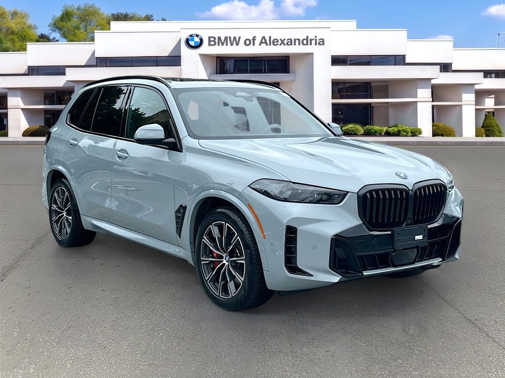2024 BMW X5 xDrive50e's photo