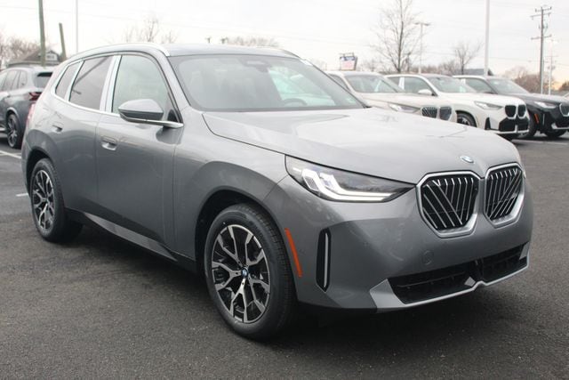 2026 BMW X3 30's photo