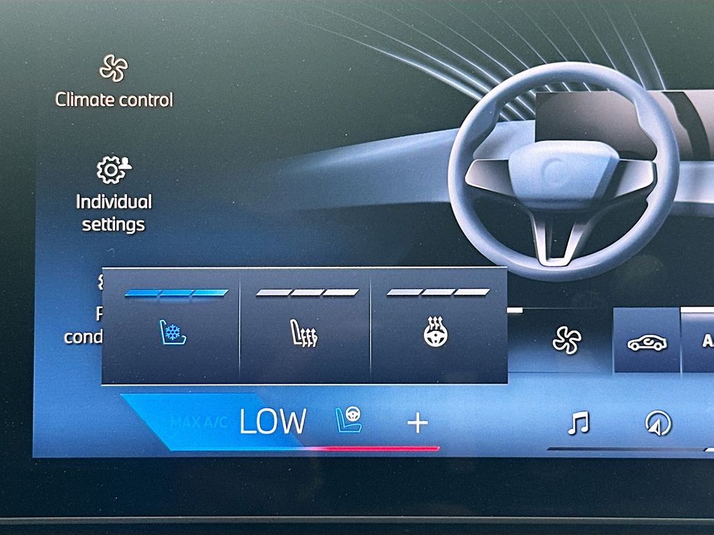 2025 BMW i7 60 - Photo 21