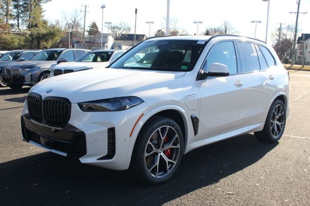 New 2026 BMW X5 xDrive50e SUV