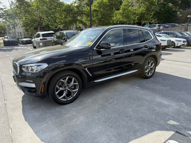 2020 BMW X3 xDrive30i's photo