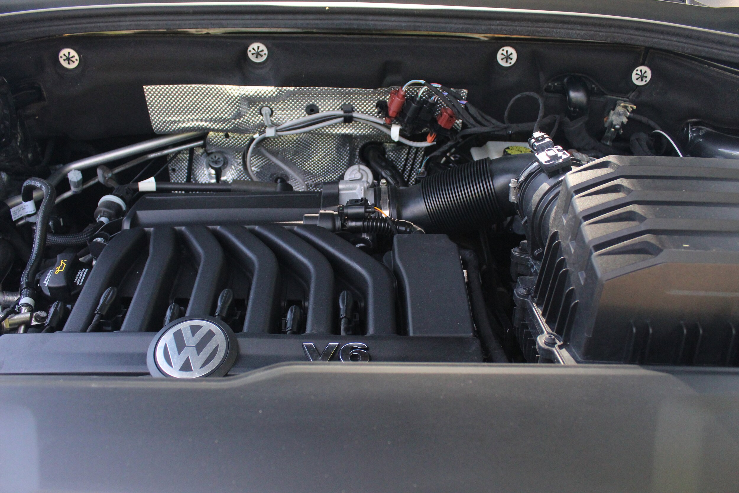 2022 Volkswagen Atlas V6 SEL Premium R-Line photo 3