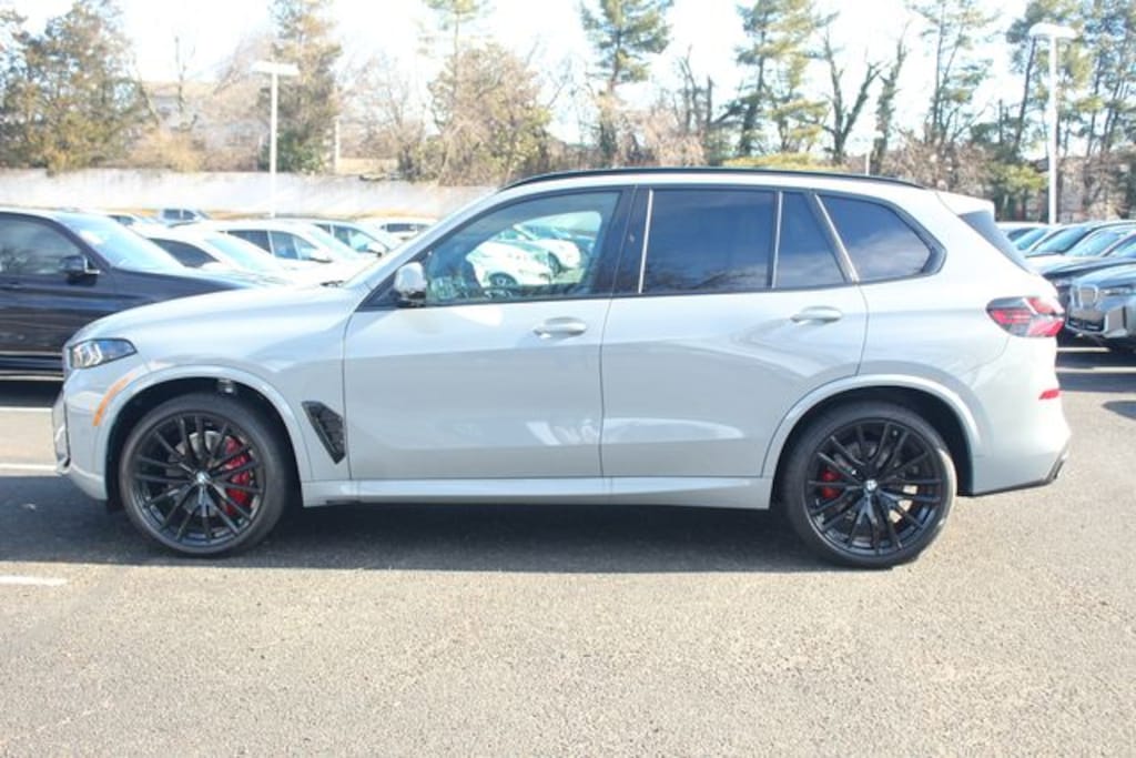 New 2026 BMW X5 xDrive40i SUV