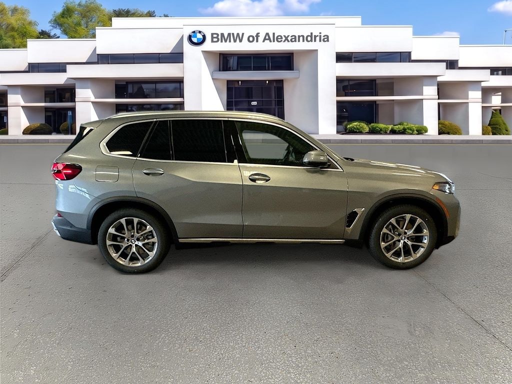 New 2026 BMW X5 xDrive40i SUV