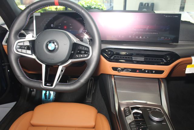 2026 BMW 4 Series M440i - Photo 17