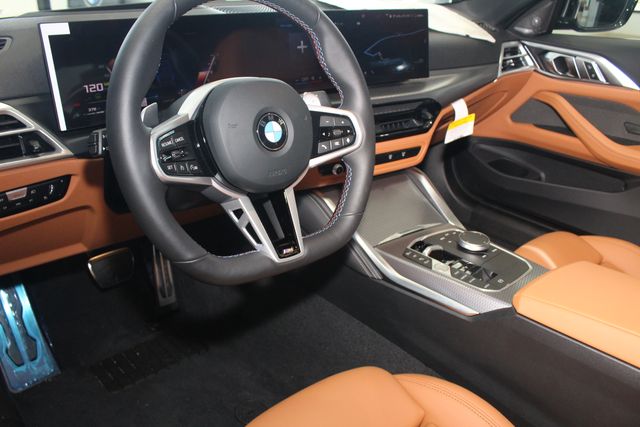 2026 BMW 4 Series M440i - Photo 11