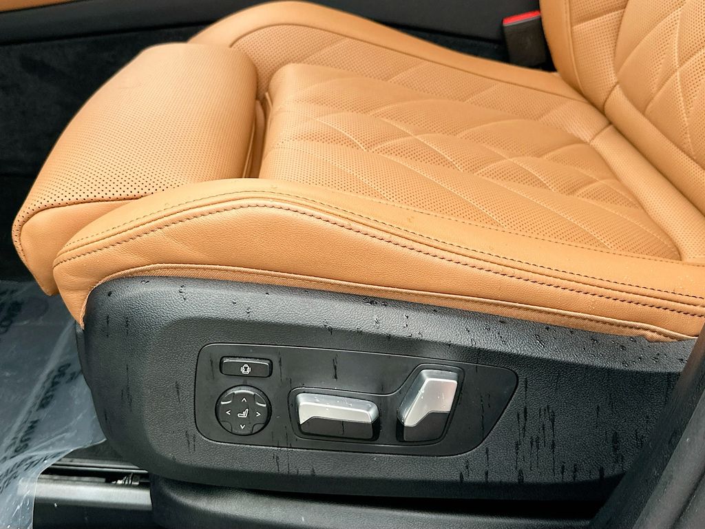 2026 BMW X5 50e - Photo 20