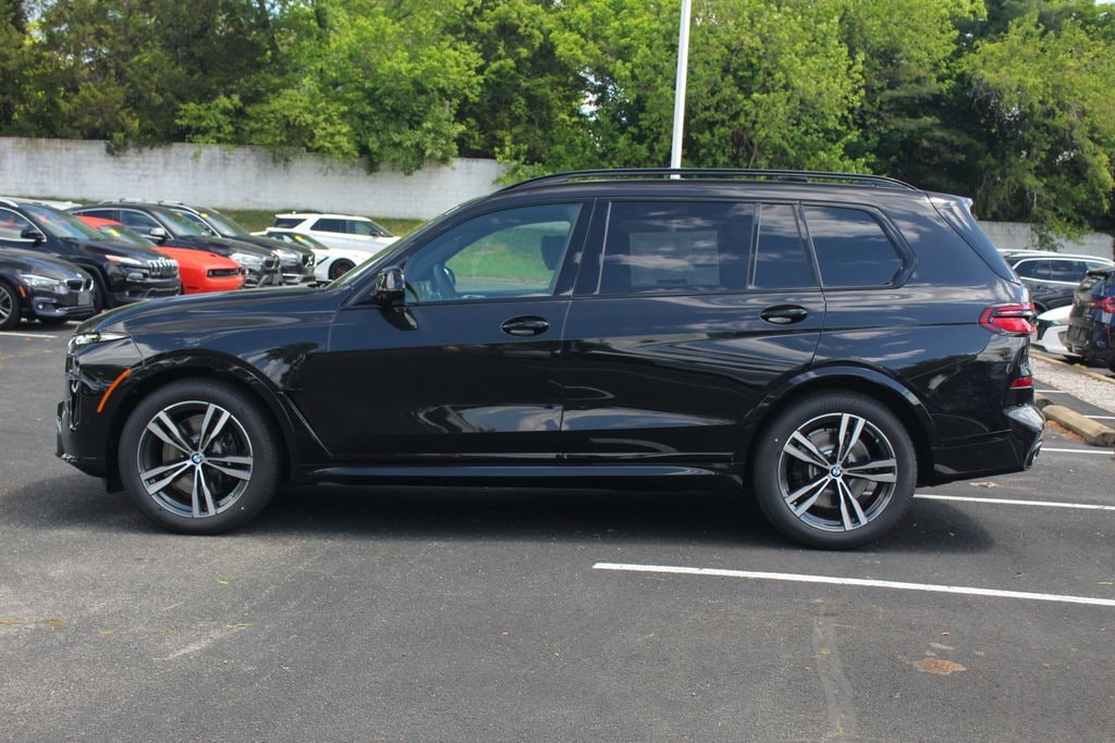 New 2027 BMW X7 xDrive40i SUV