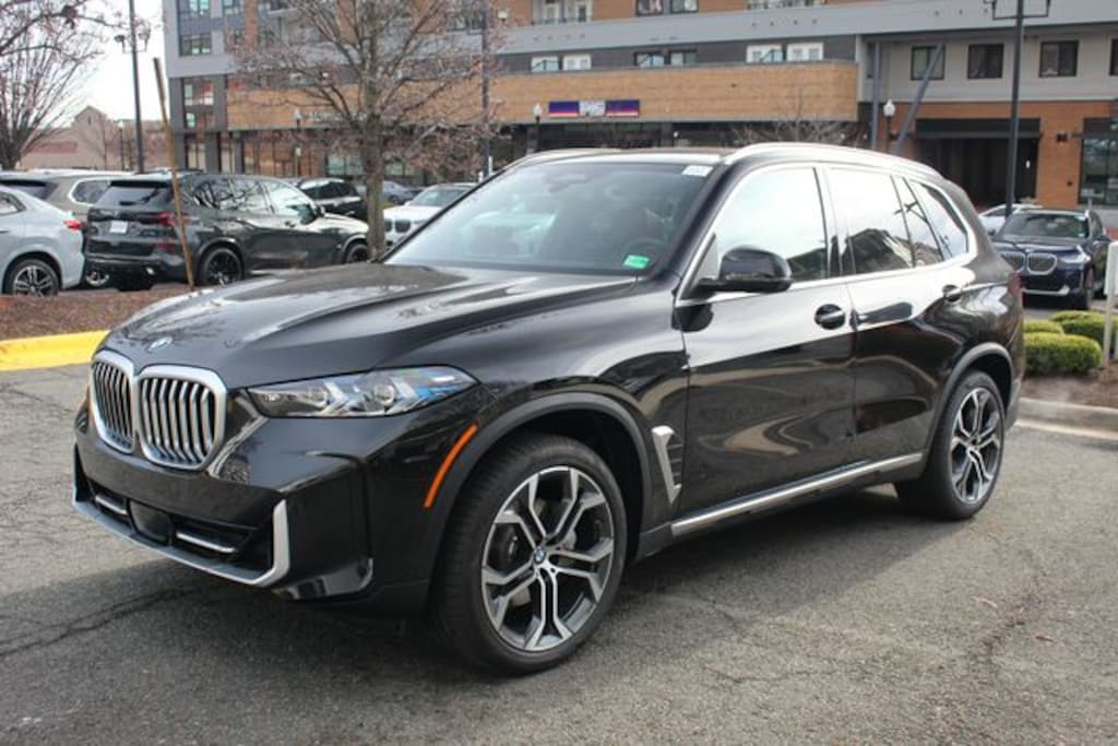 New 2026 BMW X5 xDrive40i SUV
