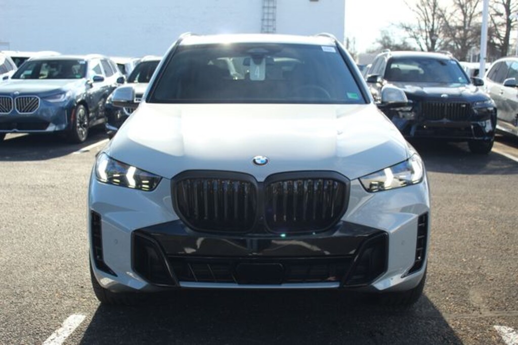 New 2026 BMW X5 xDrive40i SUV
