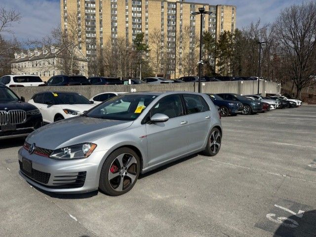 2017 Volkswagen Golf GTI S