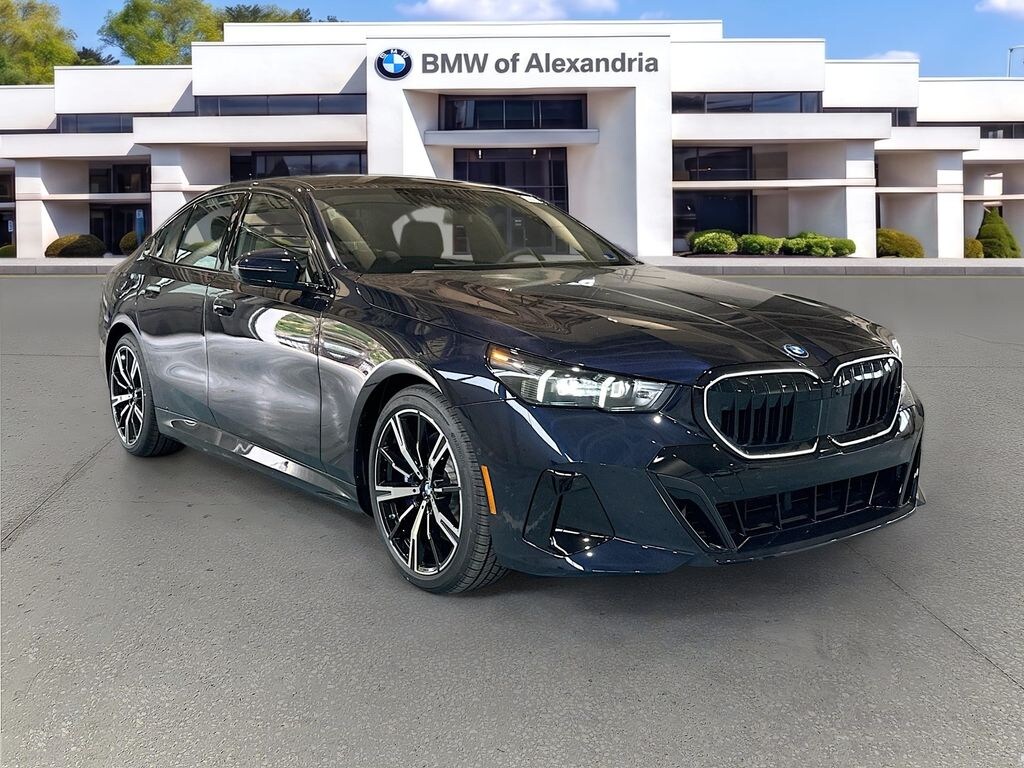 New 2027 BMW 5 Series 550e xDrive Sedan
