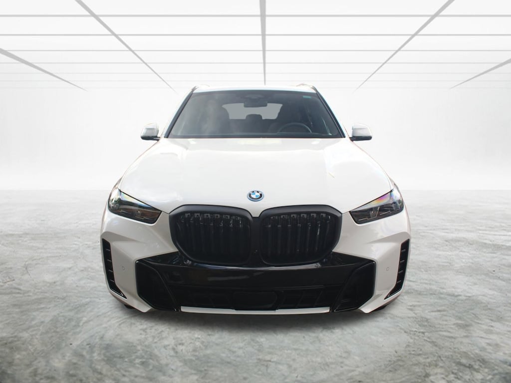 New 2026 BMW X5 xDrive50e SUV