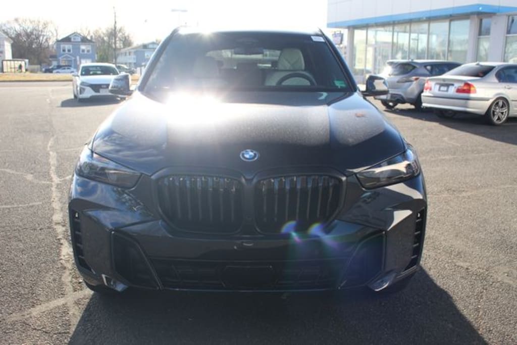 New 2026 BMW X5 xDrive50e SUV