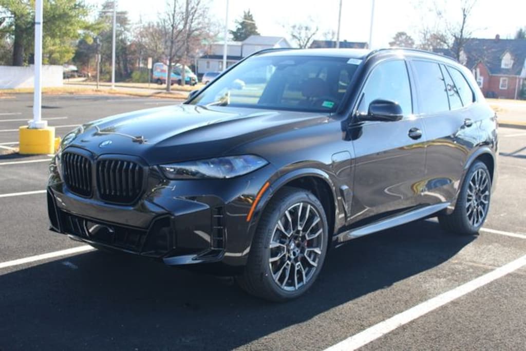 New 2026 BMW X5 xDrive50e SUV