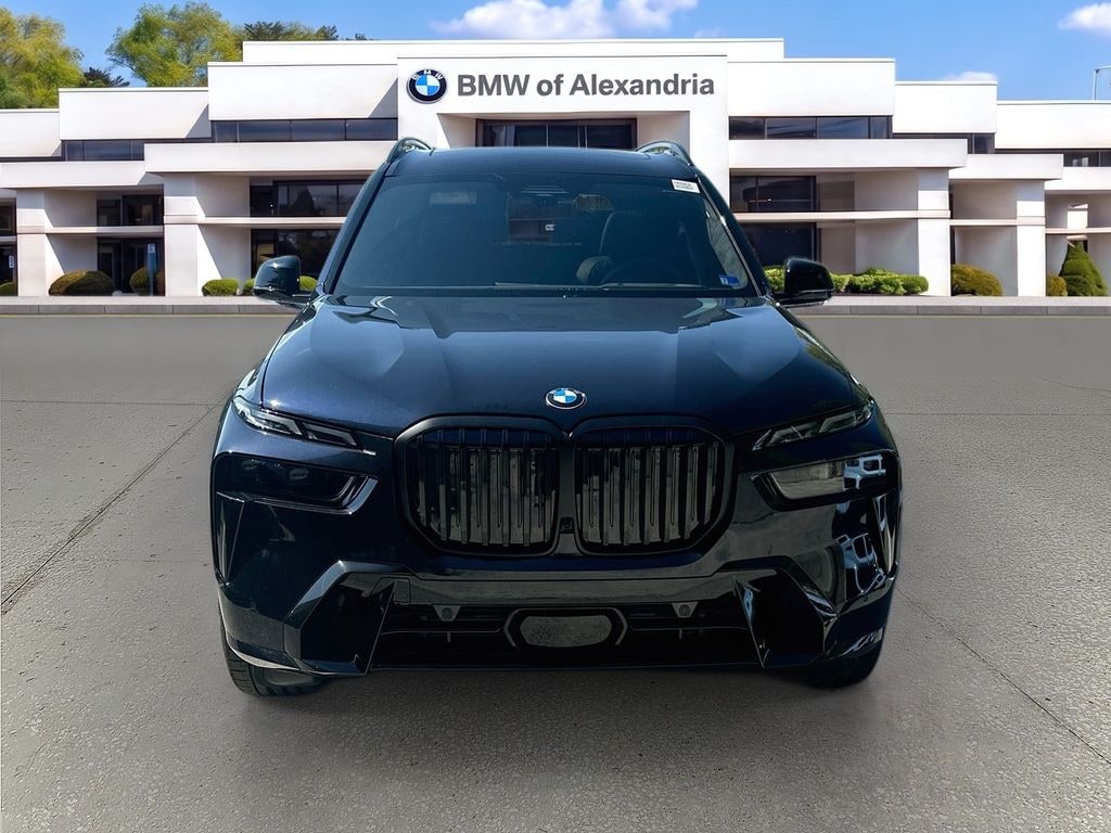 New 2027 BMW X7 xDrive40i SUV