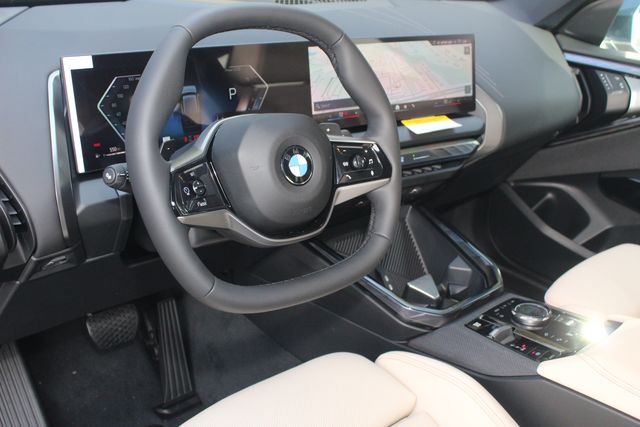 2026 BMW X3 30 - Photo 12