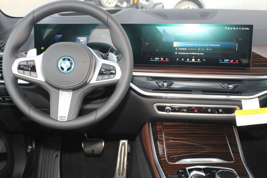 2026 BMW X5 50e - Photo 18