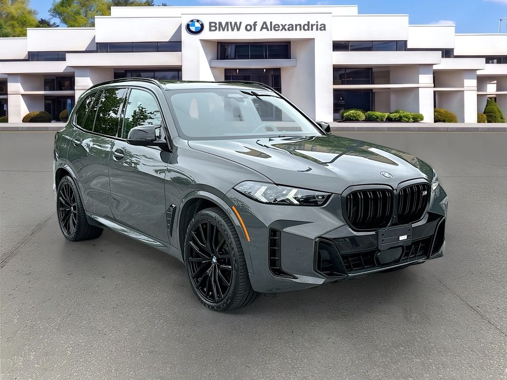 2024 BMW X5 M60i's photo