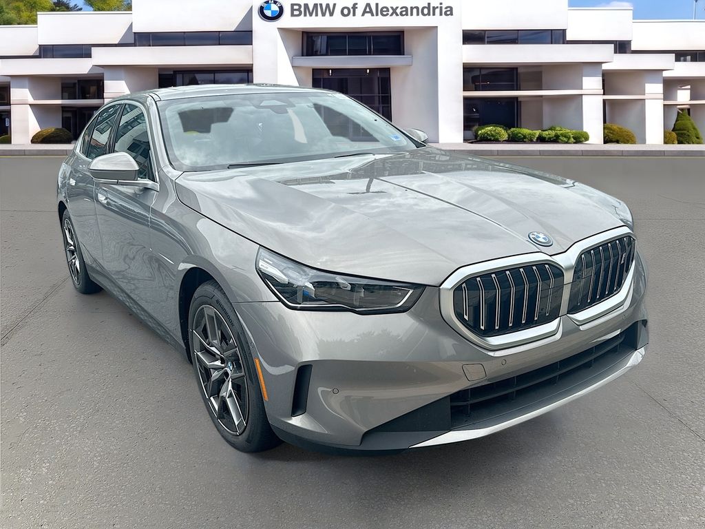 2026 BMW i5 xDrive40 Sedan's photo