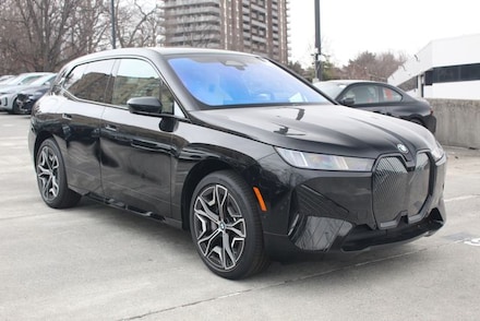 2026 BMW iX xDrive60 SUV
