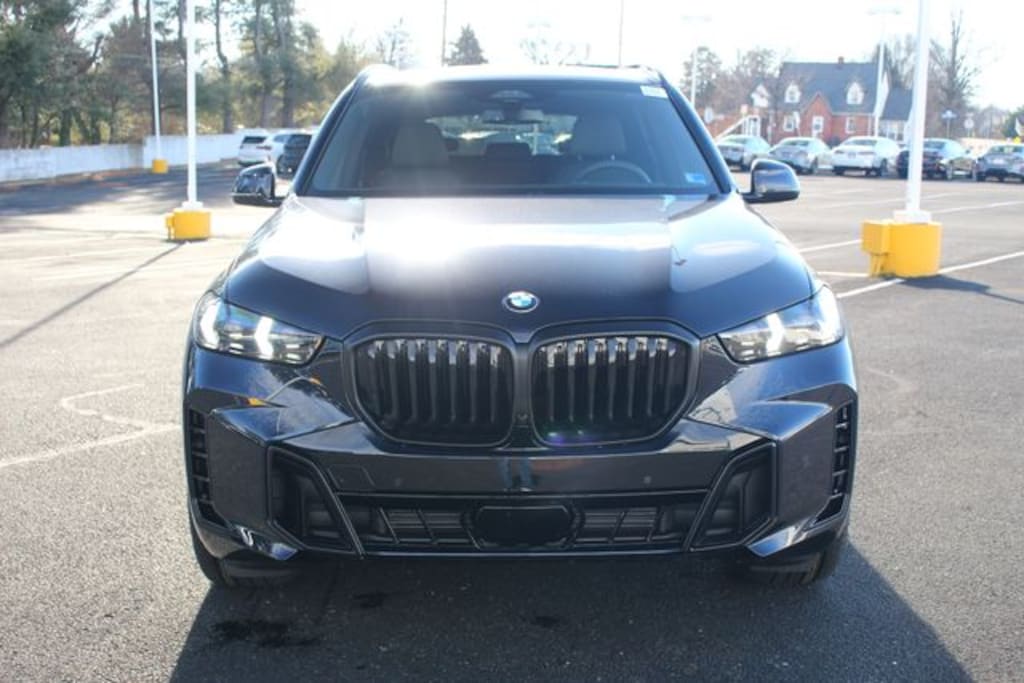 New 2026 BMW X5 xDrive40i SUV