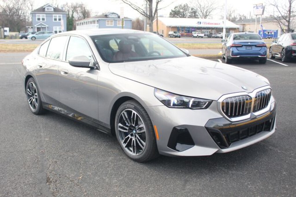 New 2026 BMW 5 Series 530i xDrive Sedan