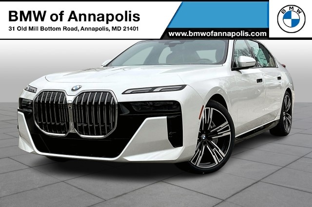 2023 BMW 7 Series 740i's photo