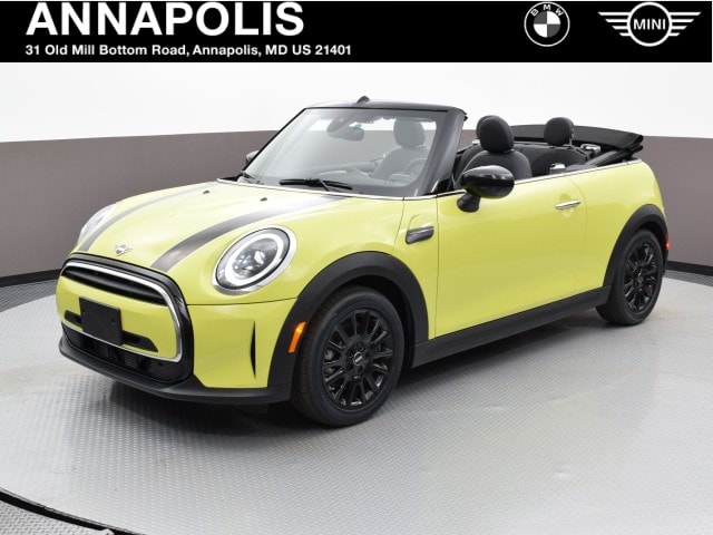 2023 MINI Convertible Base's photo