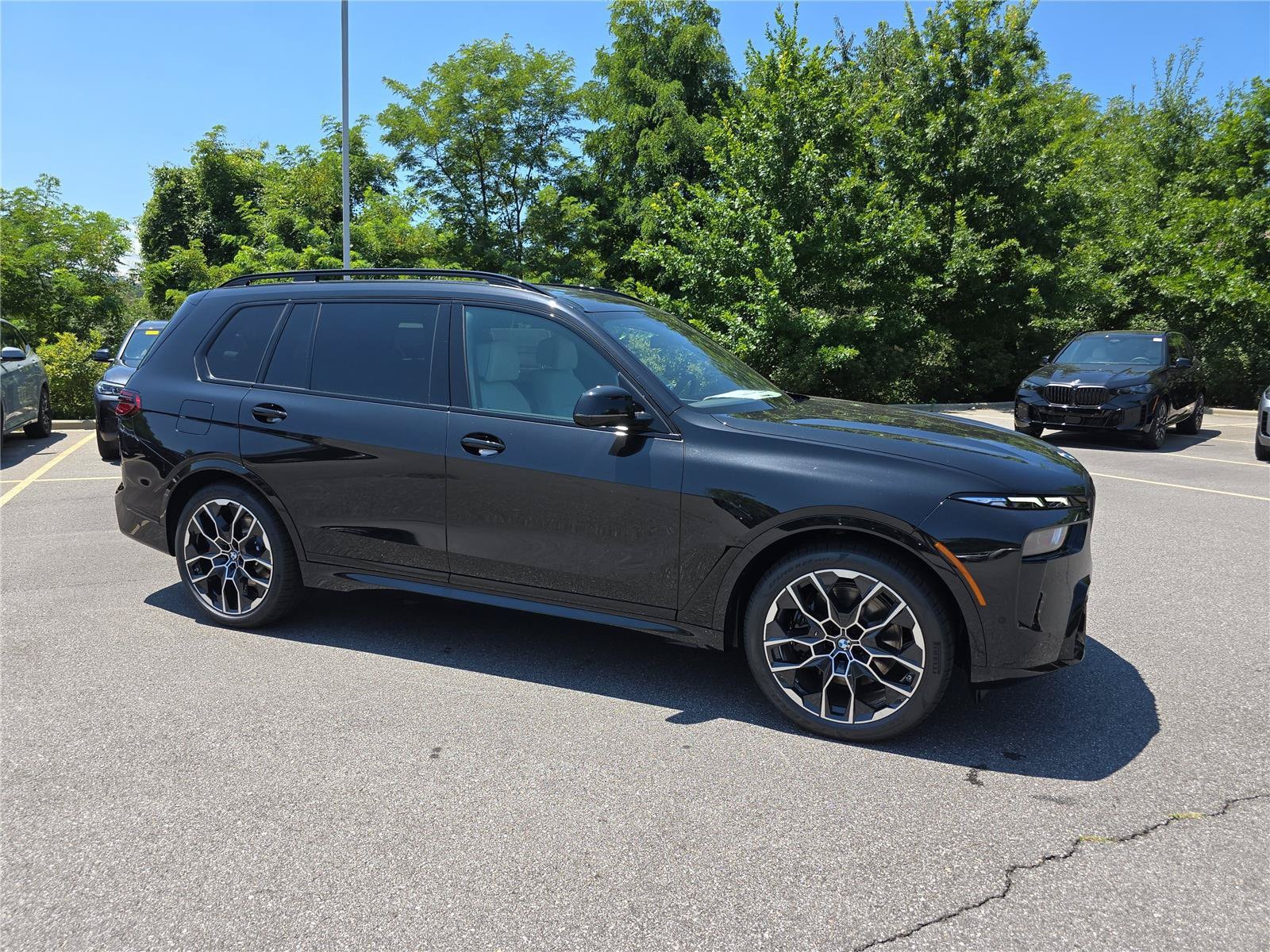 Black Sapphire 2027 BMW X7 SUV / Crossover All-Wheel Drive 8-Speed Automatic