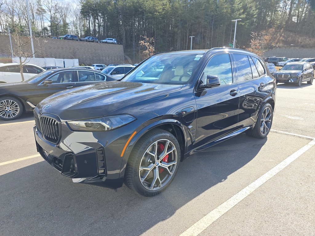New 2026 BMW X5 PHEV SUV