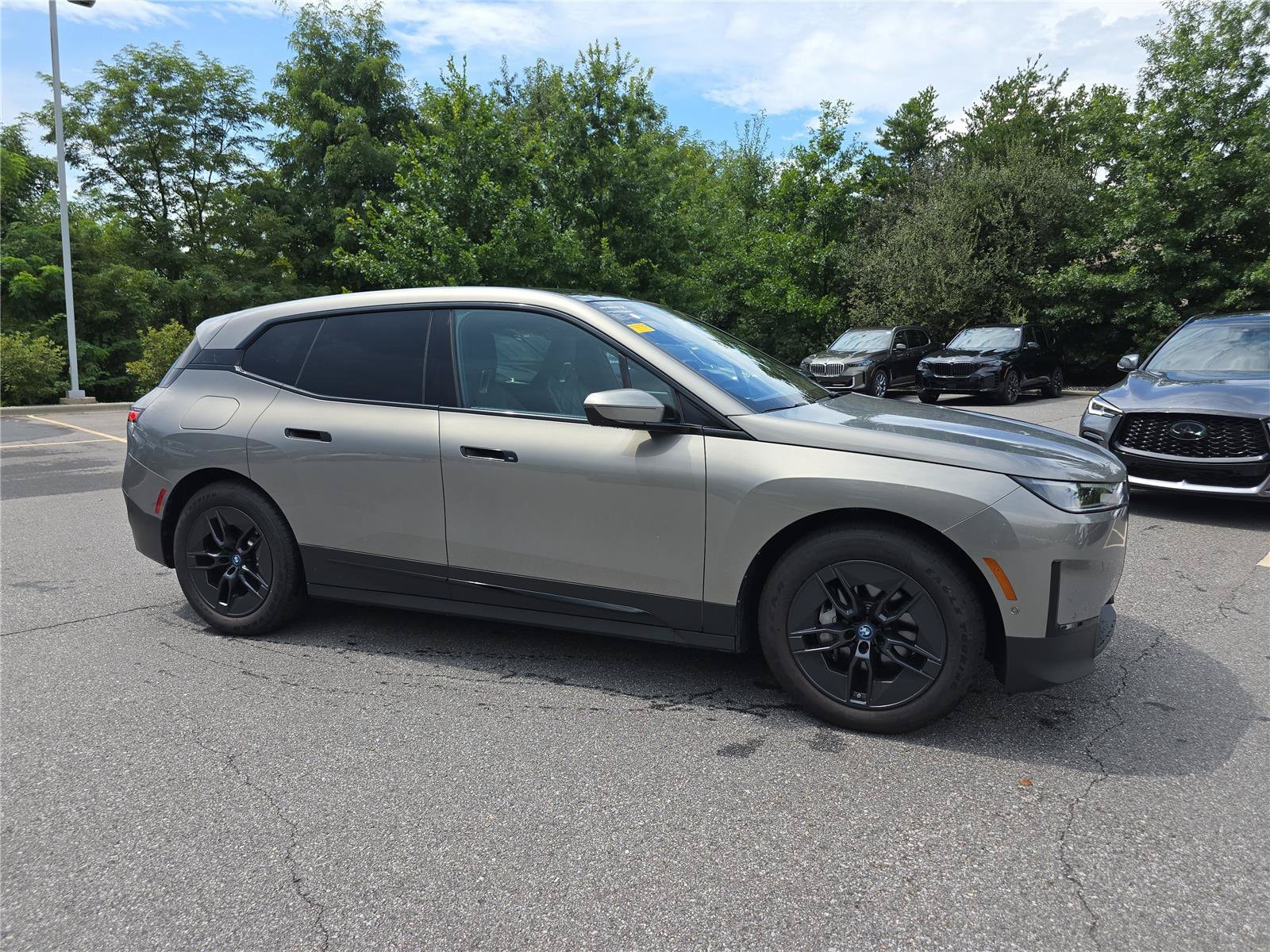 2023 BMW iX xDrive50 AWD