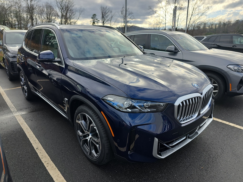 New 2026 BMW X5 PHEV SUV