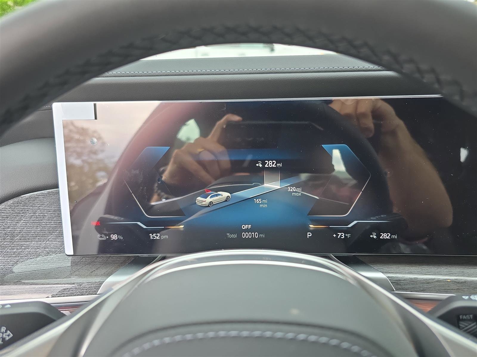 2025 BMW i7 50 - Photo 34